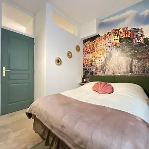  Appartement 1 Intra-muros Avec Jardin